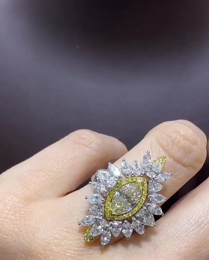 1.38 ct Sarı Pırlanta Tasarım Yüzük, görsel 1