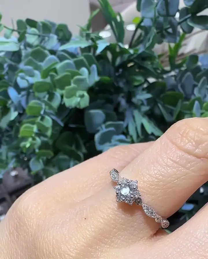 0.23-0.25 ct Lotus Pırlanta Yüzük, görsel 1