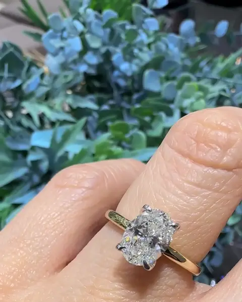 1.51 ct Tektaş Pırlanta Yüzük